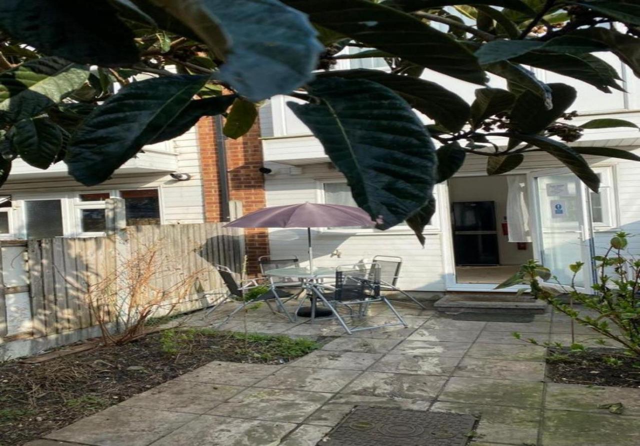 Stunning Four Bedroom House Close To Excel, O2 & Central London With Free Parking Экстерьер фото