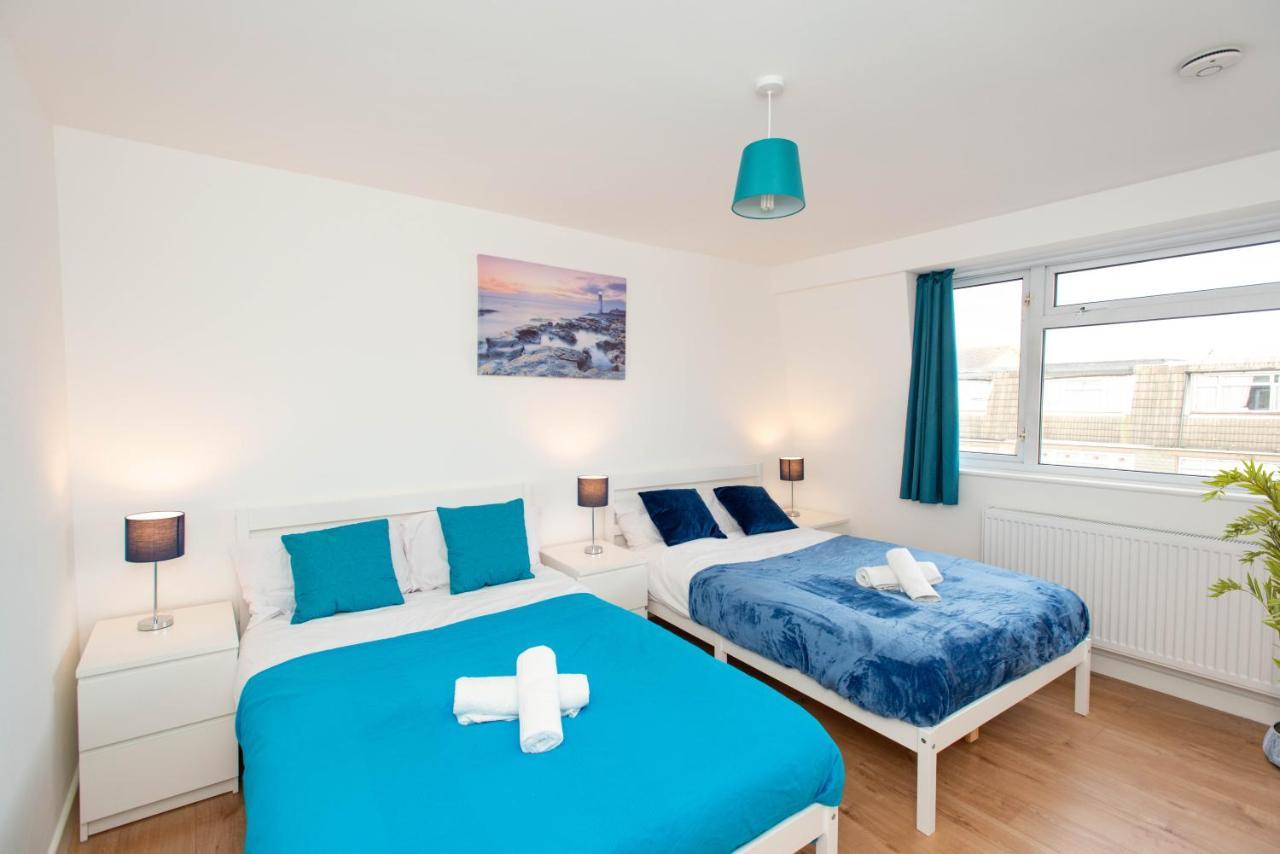 Stunning Four Bedroom House Close To Excel, O2 & Central London With Free Parking Экстерьер фото